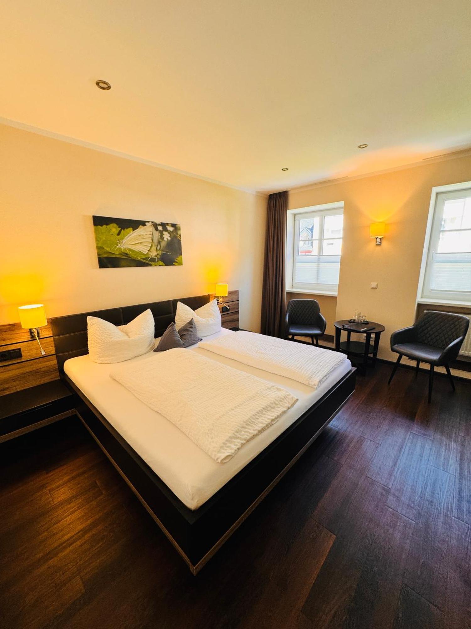 Ferienweingut Rudorfer Hotell Valwig Rum bild