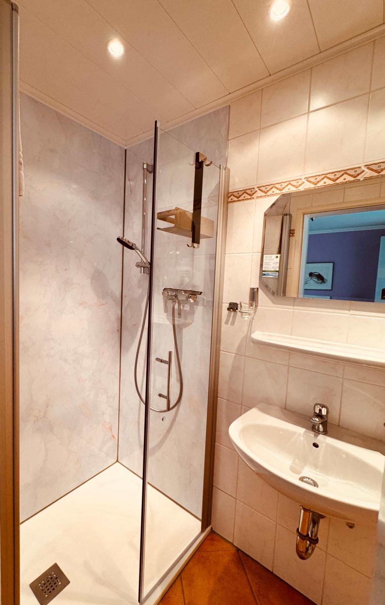 Ferienweingut Rudorfer Hotell Valwig Exteriör bild